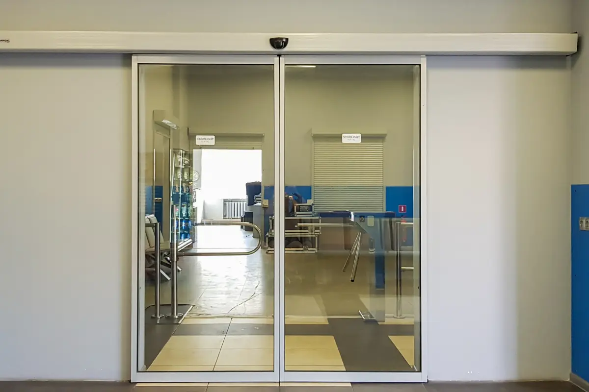 puerta corredera de aluminio